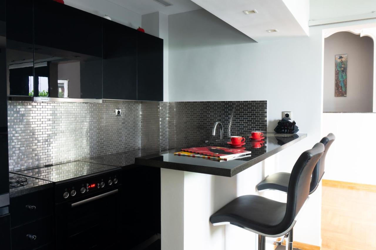 The Burton Luxury 1Br In Plaka, Athens Leilighet Eksteriør bilde